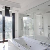 Villa in the suburbs in Spain, Catalunya, Begur, 1000 sq.m.