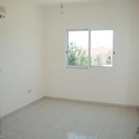 Flat in the suburbs in Republic of Cyprus, Eparchia Pafou, 74 sq.m.