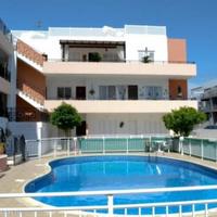 Apartment in the city center in Republic of Cyprus, Eparchia Pafou, 71 sq.m.