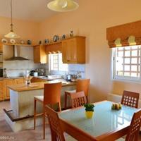 Villa in the suburbs in Republic of Cyprus, Eparchia Pafou