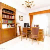 Apartment in the city center in Spain, Comunitat Valenciana, Alicante, 154 sq.m.