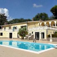 Villa in Italy, Lazio, San Donnino, 545 sq.m.