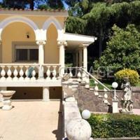 Villa in Italy, Lazio, San Donnino, 545 sq.m.
