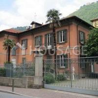 House in Italy, Lombardia, Varese, 920 sq.m.