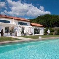 Villa in Italy, Pisa, 310 sq.m.