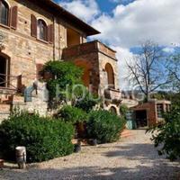 Villa in Italy, Pienza, 750 sq.m.