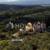 Дом в Италии, Пьенца, 900 кв.м.