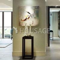 Flat in United Kingdom, England, London, 203 sq.m.