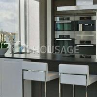 Flat in United Kingdom, England, London, 175 sq.m.