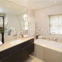 Flat in United Kingdom, England, London, 188 sq.m.