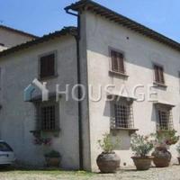 Villa in Italy, Toscana, Pienza, 1200 sq.m.