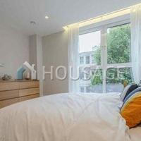 Flat in United Kingdom, England, London, 102 sq.m.