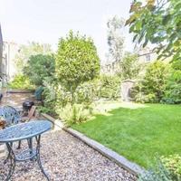 Flat in United Kingdom, England, Wandsworth, 78 sq.m.