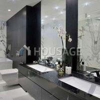 Flat in United Kingdom, England, Wandsworth, 109 sq.m.