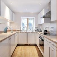 Flat in United Kingdom, England, London, 130 sq.m.