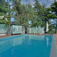 Villa in Italy, San Donnino, 485 sq.m.