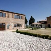 House in Italy, Pienza, 900 sq.m.