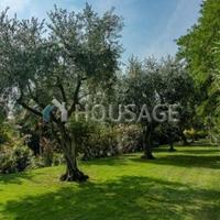 Дом в Италии, Гарда, 550 кв.м.