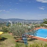 Дом в Италии, Пьенца, 1300 кв.м.