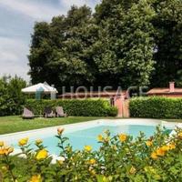 Villa in Italy, Pisa, 400 sq.m.