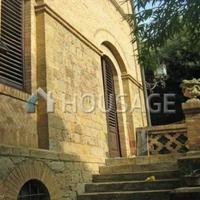 Villa in Italy, Pisa, 485 sq.m.