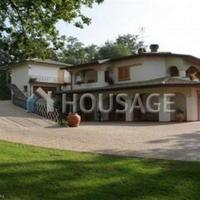 Villa in Italy, Pienza, 374 sq.m.