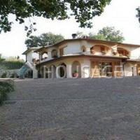 Villa in Italy, Pienza, 374 sq.m.
