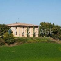 Дом в Италии, Пьенца, 530 кв.м.