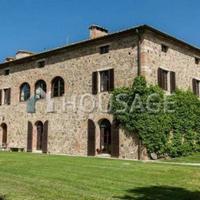 Дом в Италии, Пьенца, 900 кв.м.