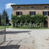 Дом в Италии, Пьенца, 900 кв.м.