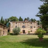 Дом в Италии, Пьенца, 1020 кв.м.