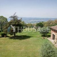 Дом в Италии, Пьенца, 1020 кв.м.