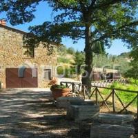 Дом в Италии, Пьенца, 850 кв.м.