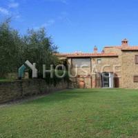 Дом в Италии, Пьенца, 600 кв.м.