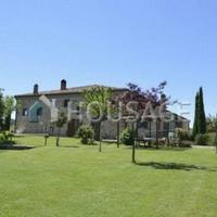 Дом в Италии, Пьенца, 550 кв.м.