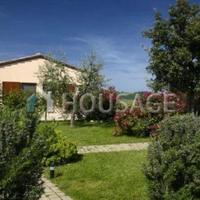 Дом в Италии, Пьенца, 550 кв.м.