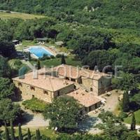 Дом в Италии, Пьенца, 1000 кв.м.