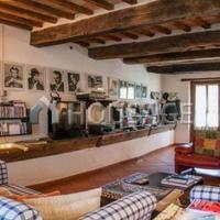 Дом в Италии, Пьенца, 700 кв.м.