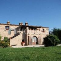 Дом в Италии, Пьенца, 320 кв.м.