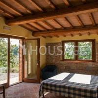 House in Italy, Umbriatico, 1600 sq.m.