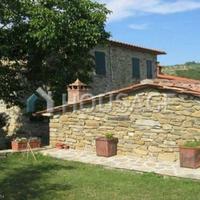 Дом в Италии, Пьенца, 730 кв.м.