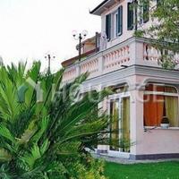 Villa in Italy, San Donnino, 410 sq.m.