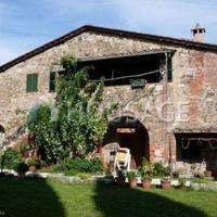 Дом в Италии, Пьенца, 1730 кв.м.