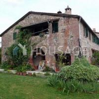 Дом в Италии, Пьенца, 1730 кв.м.