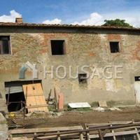 Дом в Италии, Пьенца, 2650 кв.м.