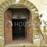 Дом в Италии, Пьенца, 2650 кв.м.