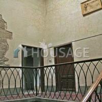 Дом в Италии, Пьенца, 2650 кв.м.