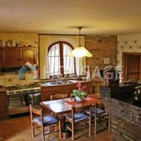 Дом в Италии, Пьенца, 500 кв.м.