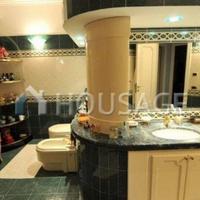 Villa in Italy, San Donnino, 650 sq.m.