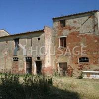 Дом в Италии, Пьенца, 1500 кв.м.